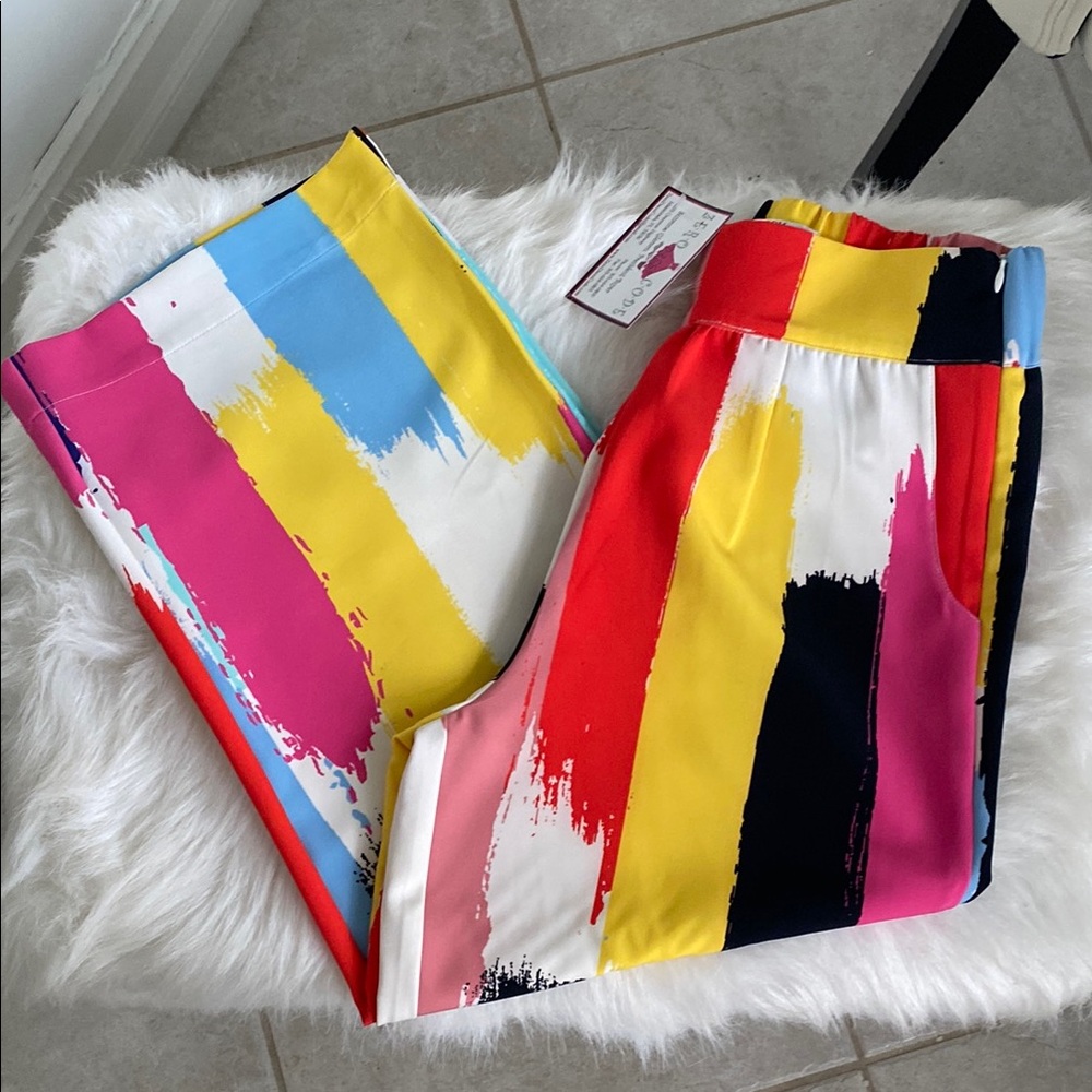 😍CROSBY by Mollie Burch Red and Pink Cropped Pants with Artistic Flair XS